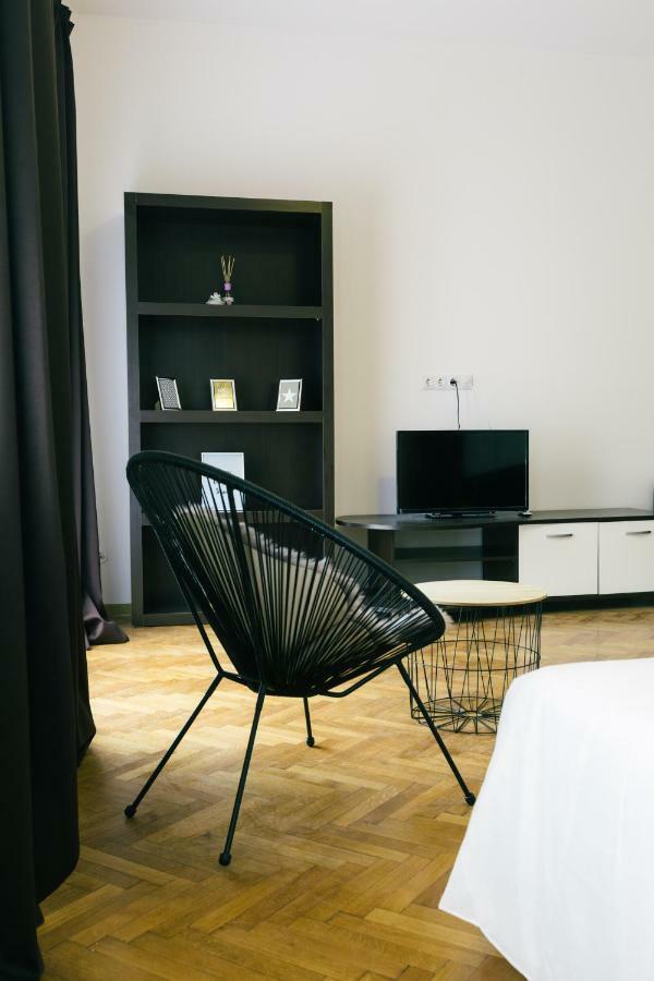 Street View Apartments Sibiu Exterior photo