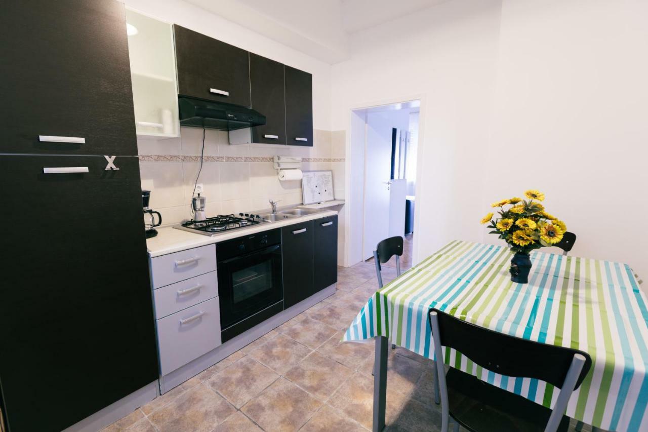 Street View Apartments Sibiu Exterior photo